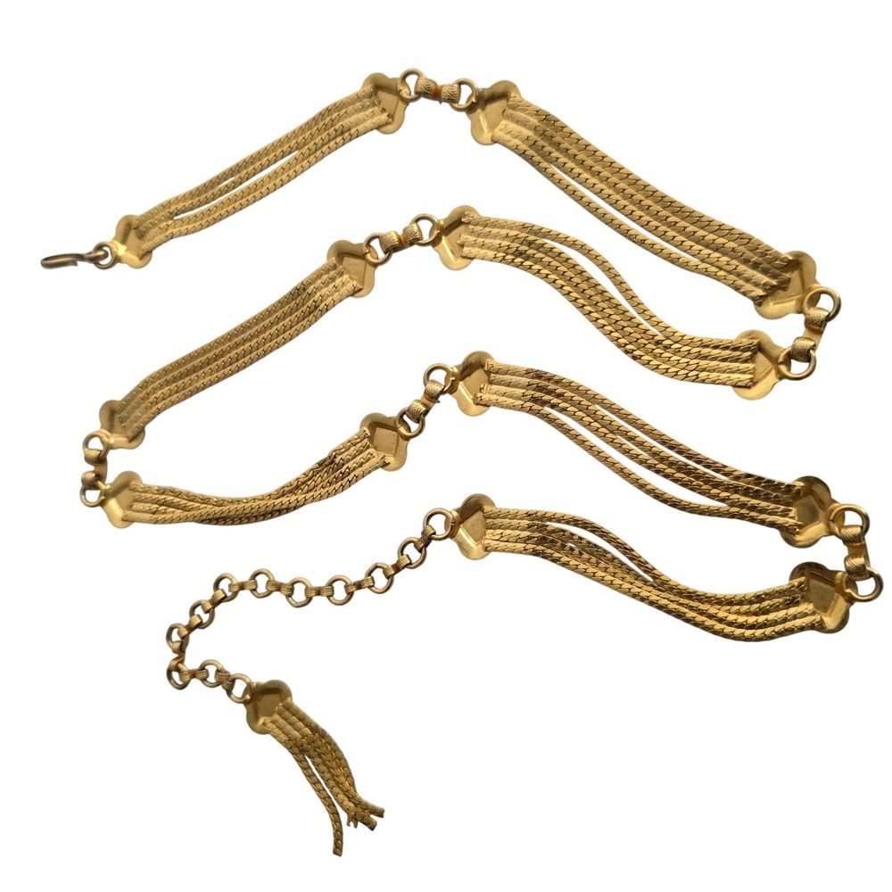 Vintage Gold Tone Multi Strand Herringbone Chain Belt Tassel Quatrefoil